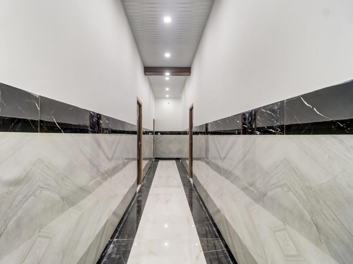 Oyo Flagship 83121 Hotel Rose Vip Сахаранпур Екстер'єр фото