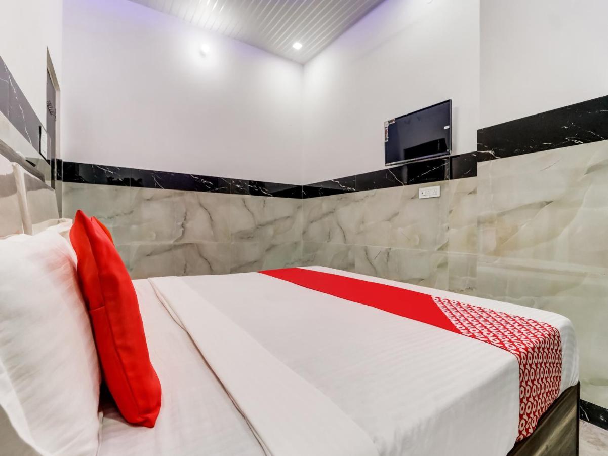 Oyo Flagship 83121 Hotel Rose Vip Сахаранпур Екстер'єр фото
