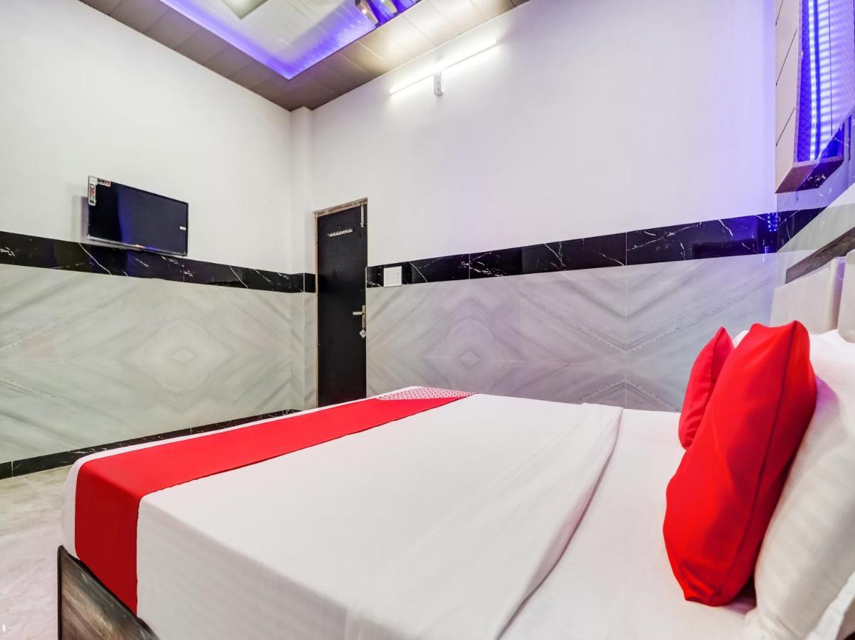Oyo Flagship 83121 Hotel Rose Vip Сахаранпур Екстер'єр фото