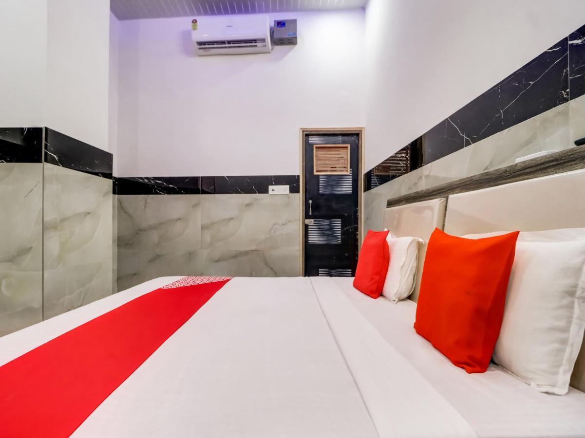 Oyo Flagship 83121 Hotel Rose Vip Сахаранпур Екстер'єр фото